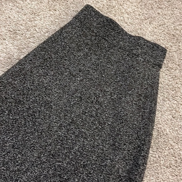 NWT Loft skirt L LARGE gray classic career - Picture 16 of 16